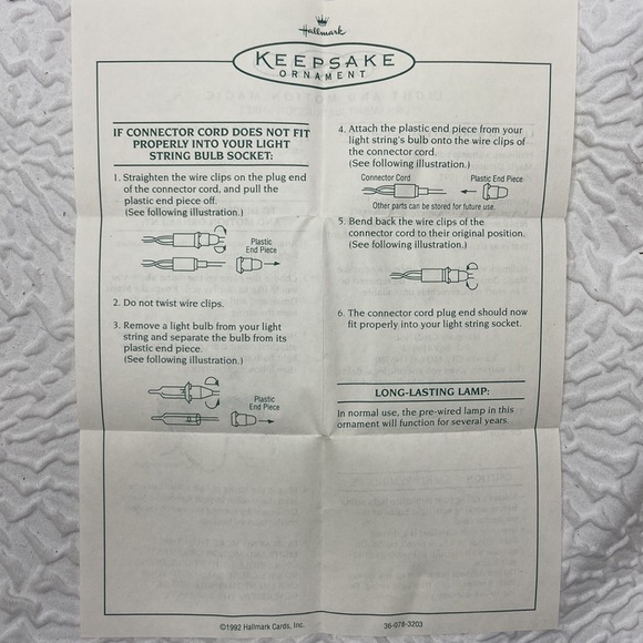 1991 Hallmark Ornament Kringles Bumper Cars Magic Blinking Lights and Motion - Picture 4 of 15